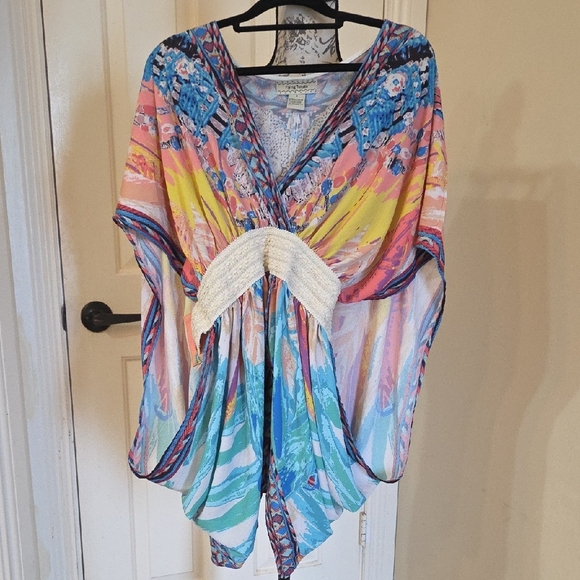 Flying Tomato Multicolor Bohemian Top - Picture 2 of 12